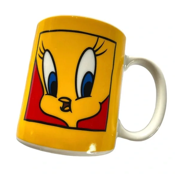 Vintage “I Tawt I Taw a Puddy Cat” Ceramic Mug - Picture 1 of 5